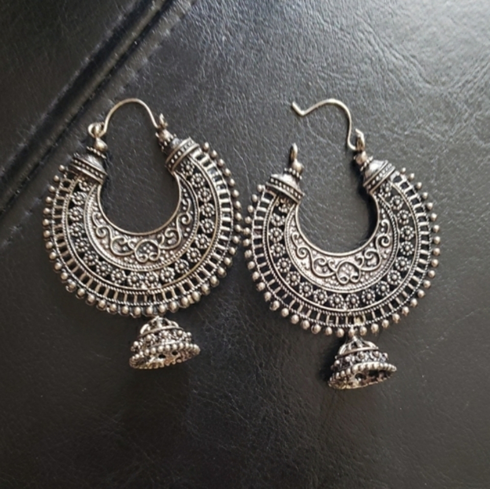 Elegant Black Statement Earrings